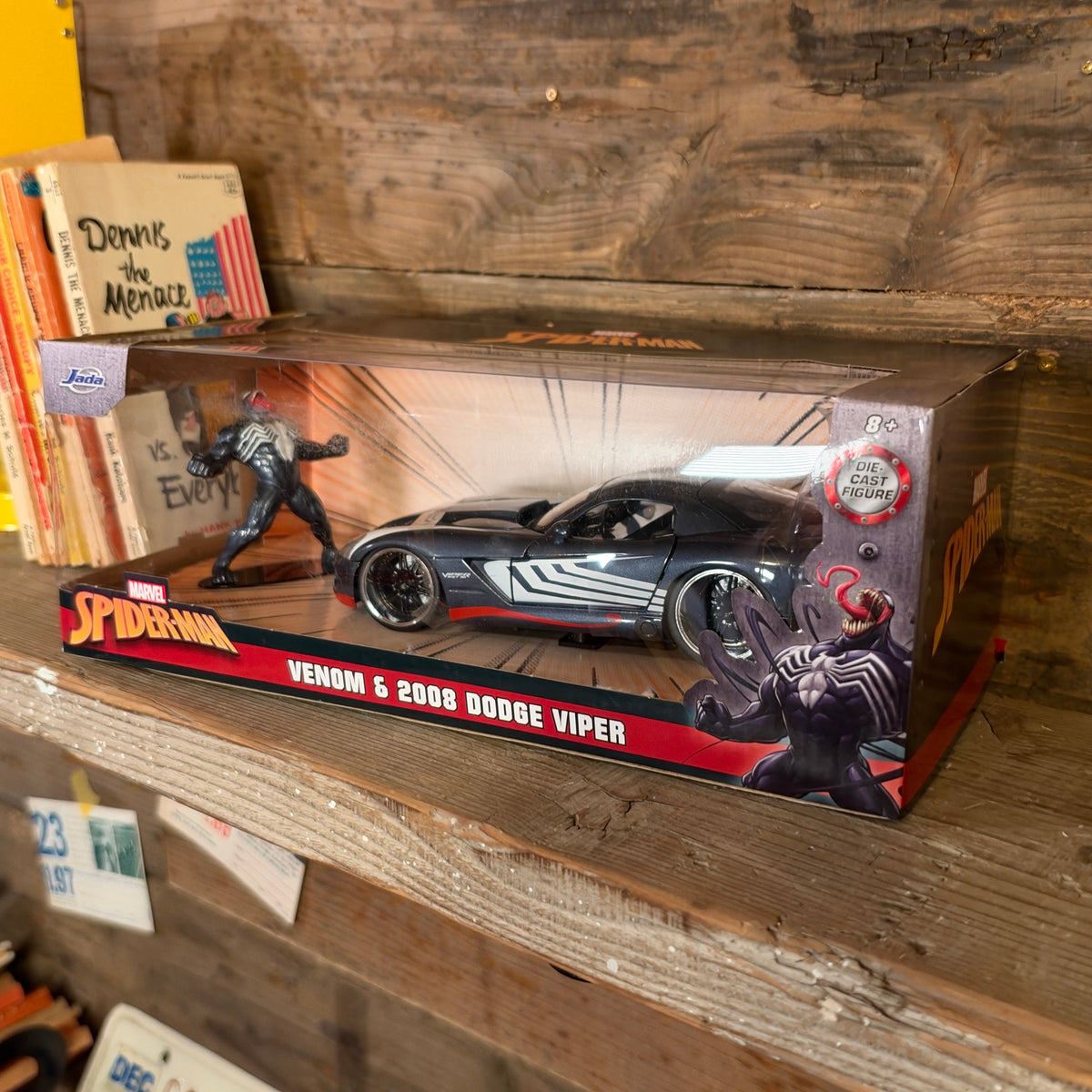 Venom" & 2008 Dodge Viper SRT10 1/24 Scale Die-Cast Vehicle with Die-Cast Figure/「ヴェノム」 & 2008 ダッジ バイパー SRT10 1/24スケール ダイキャストミニカー【US限定】