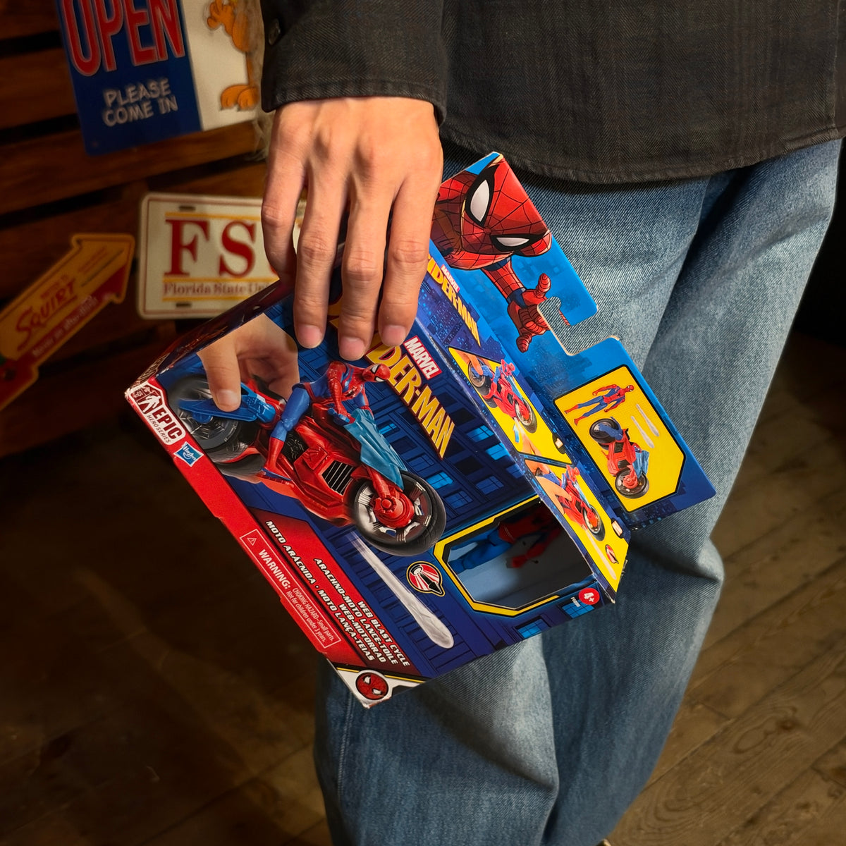 Marvel Spider-Man Web Blast Cycle Vehicle & Figure Set/マーベル スパイダーマン ウェブブラスト サイクル ＆ フィギュアセット【US限定】