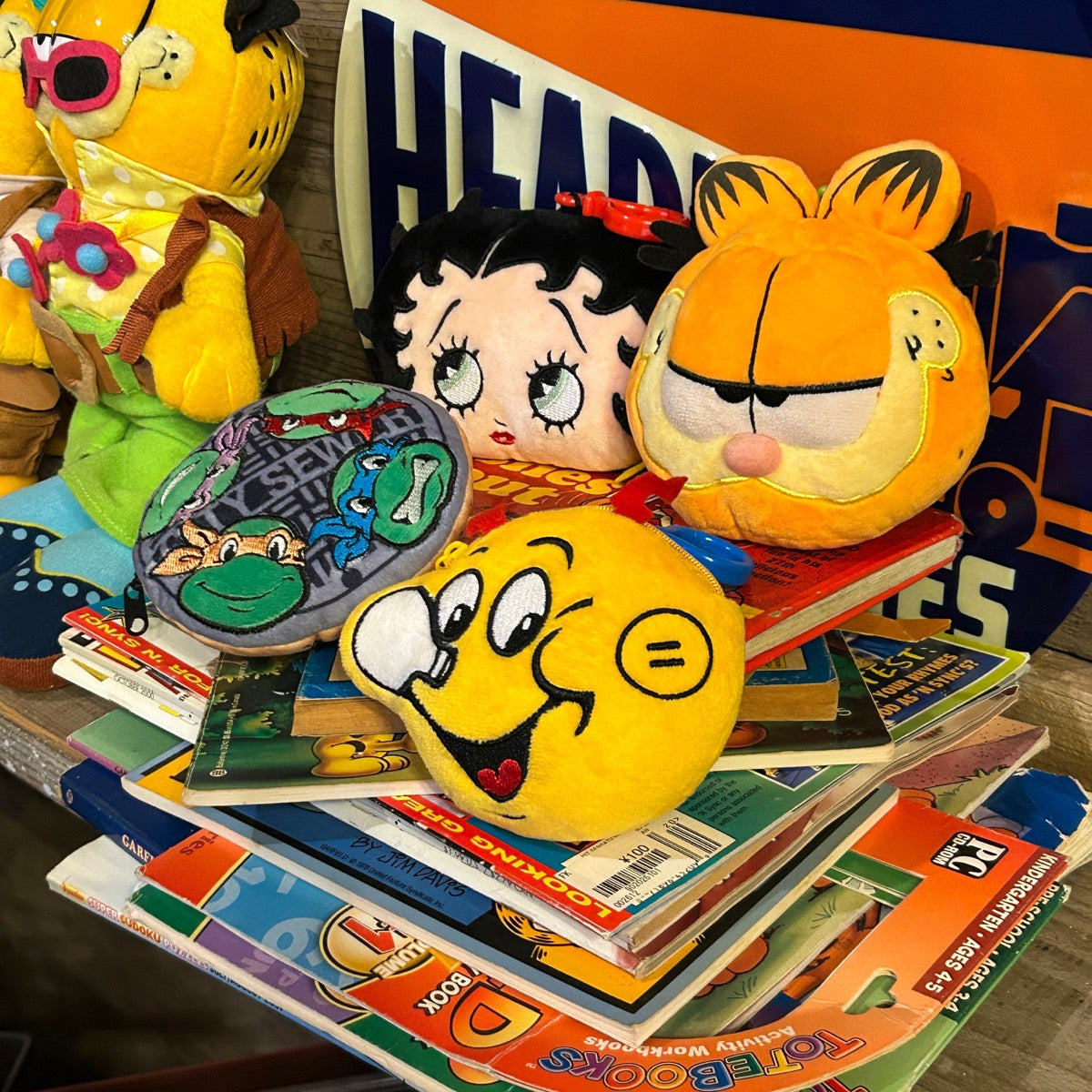 PLUSH COIN POUCH/プラッシュコインポーチ
