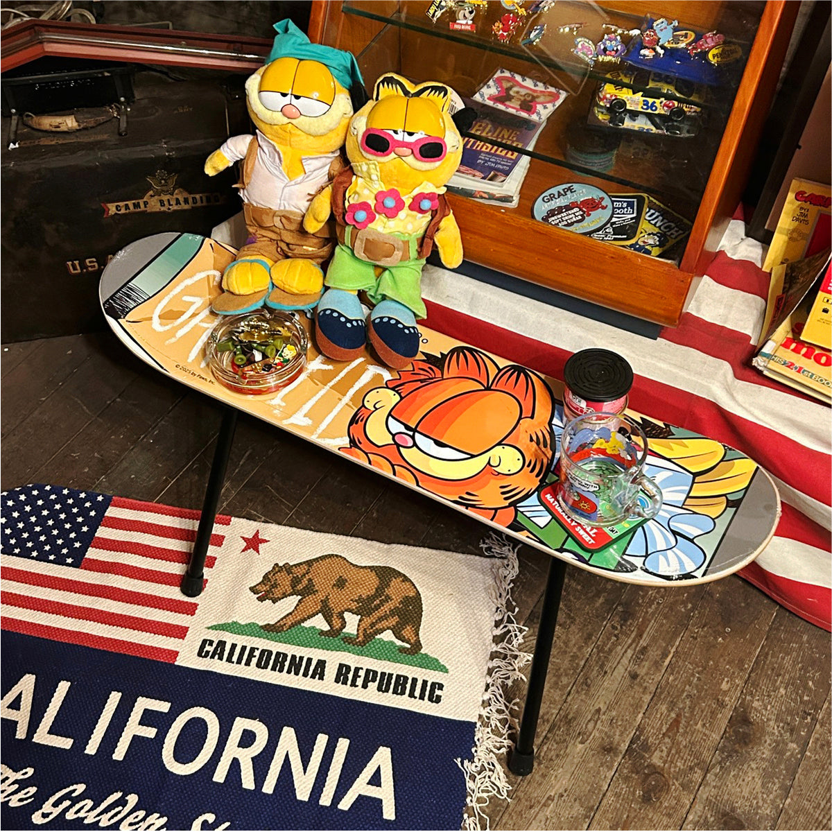 SKATEBOARD DECK FOLDING CHAIR/スケートボードデッキ 折りたたみチェア
